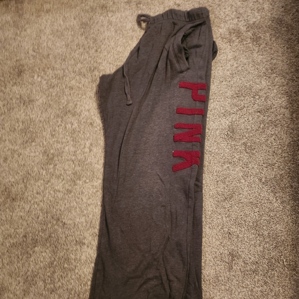 Vs pink boyfriend pants